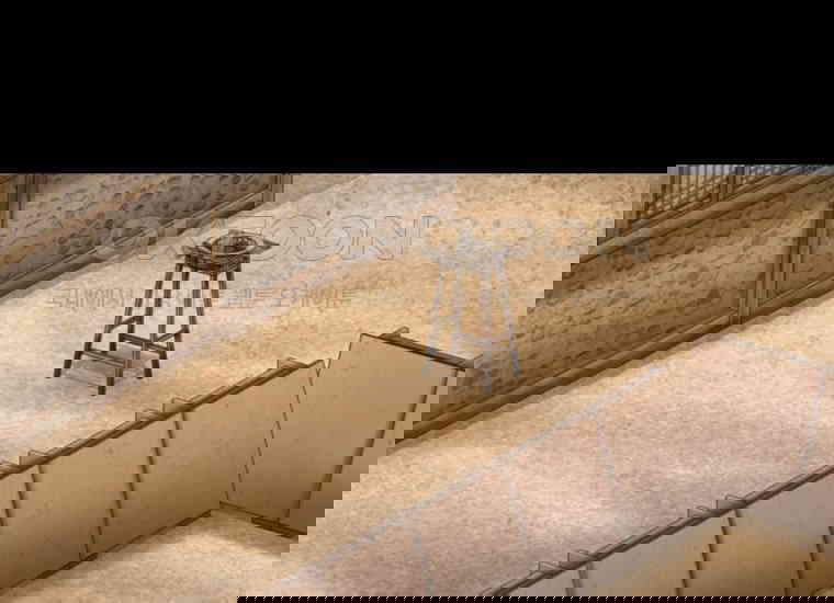 17305000426583v6n4kyc7mq.jpg